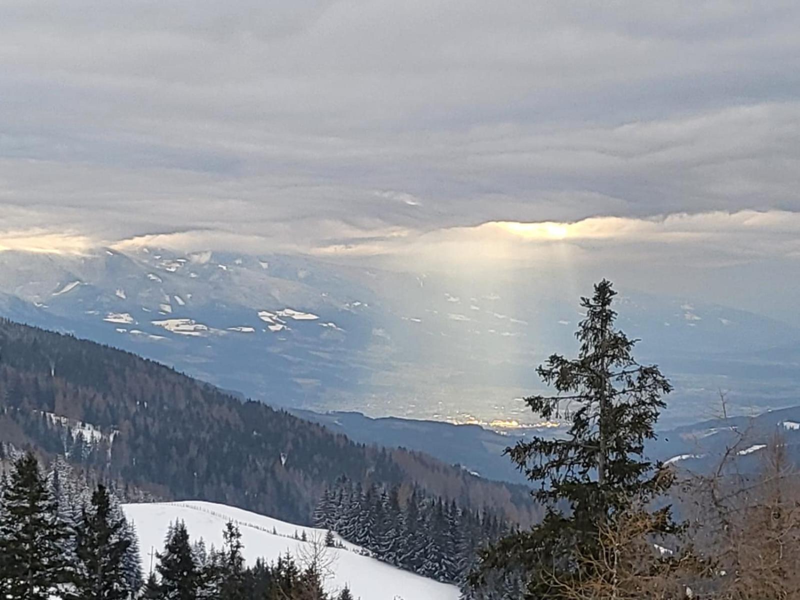 Klippitzstar Mit Panoramablick Villa Klippitztorl Bagian luar foto